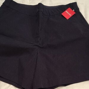 SPANX 6" Stretch Shorts NWT